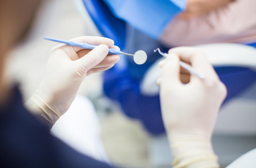 Metody leczenia próchnicy w gabinecie stomatologicznym agdent w Piotrkowie Trybunalskim